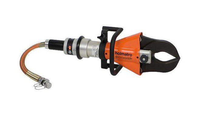 hand held hydraulic shears for industrial metal recycling operations